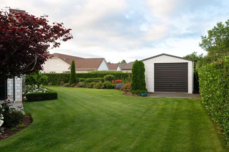 14 Shadbolt Drive Cambridge_32