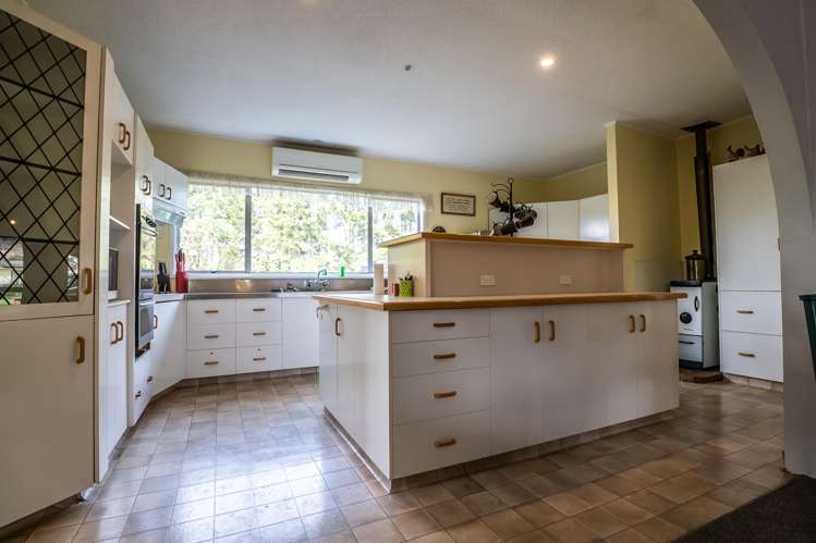 12 Howden Road Whatawhata_4