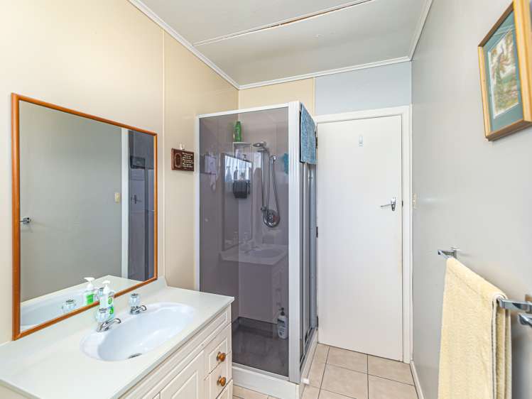 2 Linley Place Levin_10