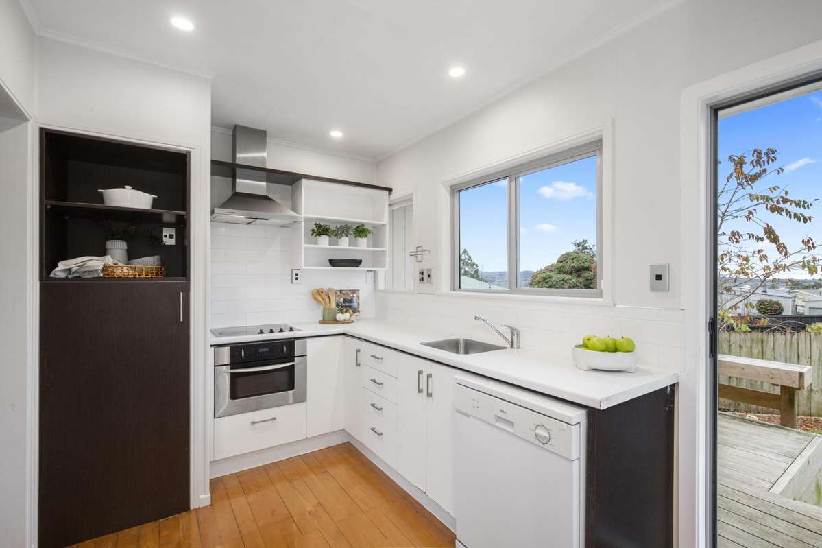 1/196 Kitchener Road_1