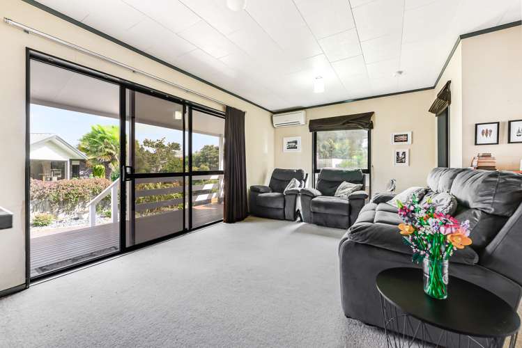 14 Oregon Crescent Glenview_10