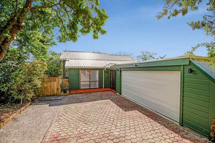 42 John Dee Crescent Red Beach_18