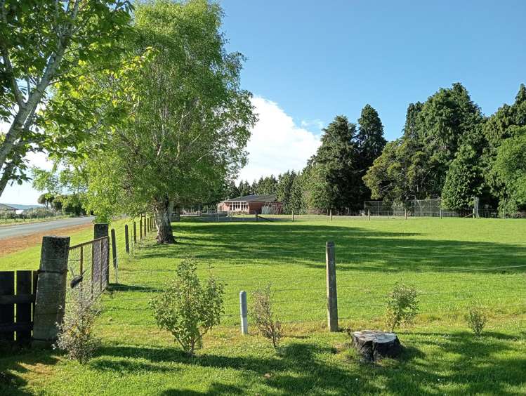 55 Otahu-Eastern Bush Road Eastern Bush_1