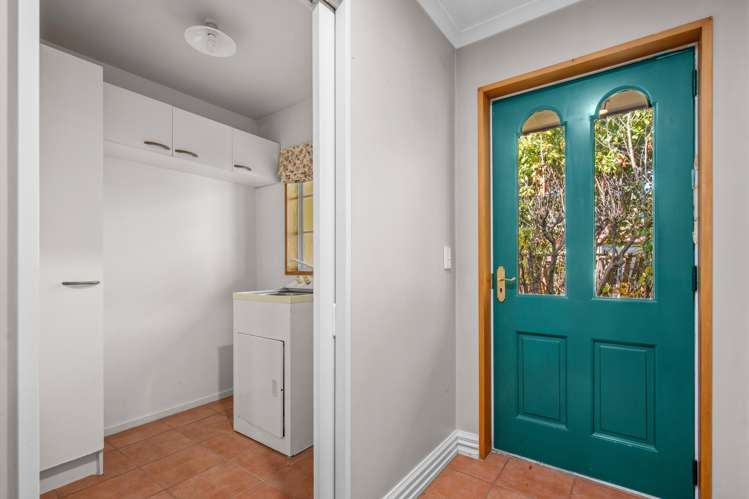 90A Shields Street Clyde_13