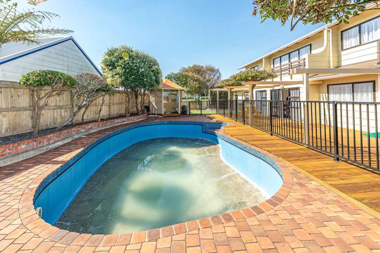 12 Akepiro Place Tawhero_26