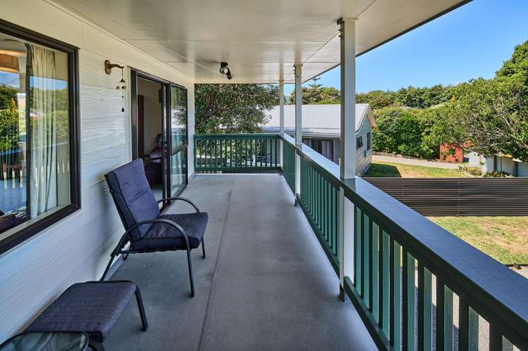 8 Ross Grove Paraparaumu_7