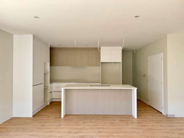 6 Tipu Crescent Milldale_1