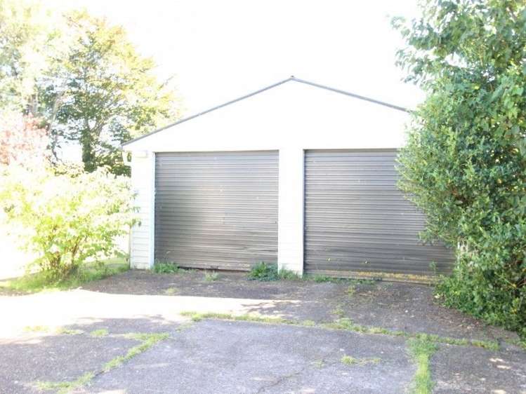 188 Main Street Pahiatua_12