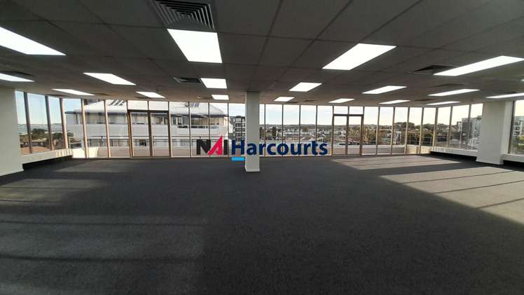 Level 3/62-64 Anzac Street Takapuna_8