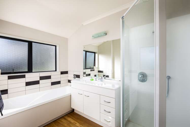 395 Manutahi Road Lepperton_12