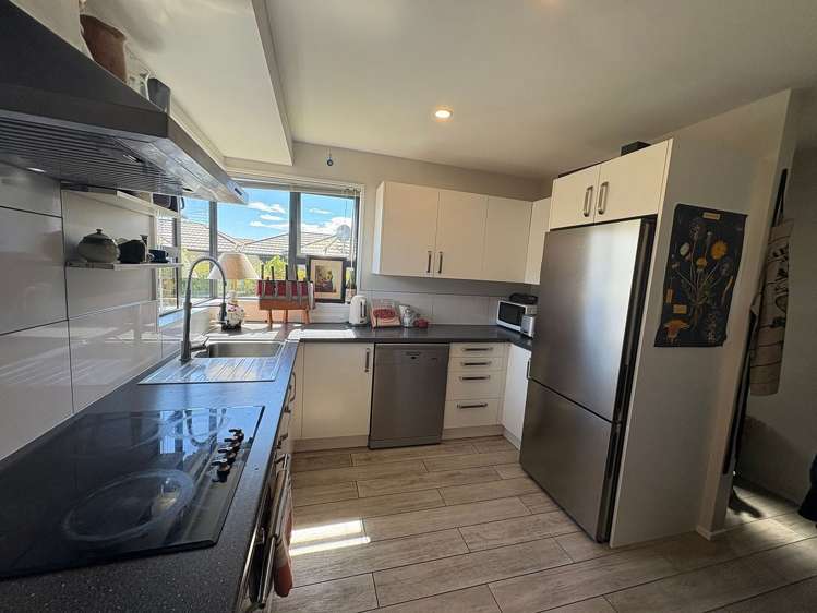10B Geraldine Street Edgeware_2