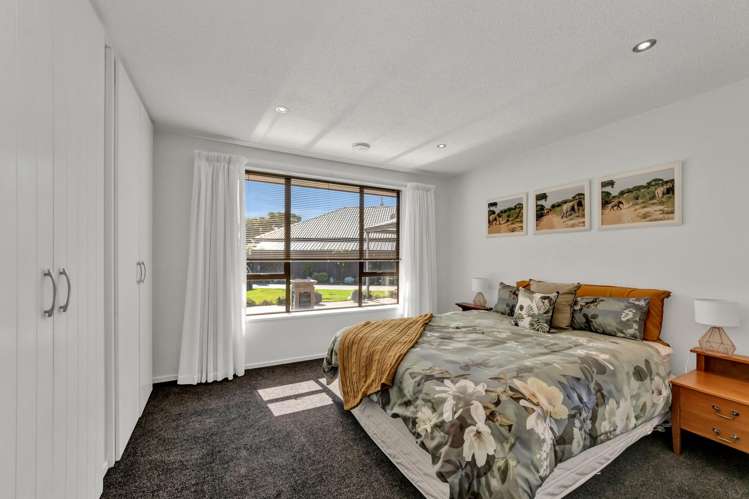 14 Creese Place Redwood_15