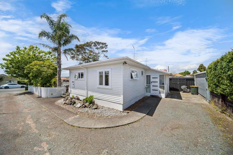 1/9 Liverpool Street Papakura_19