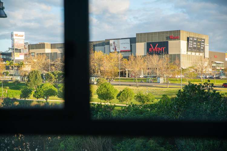 104/5 Rose Garden Lane Albany_14