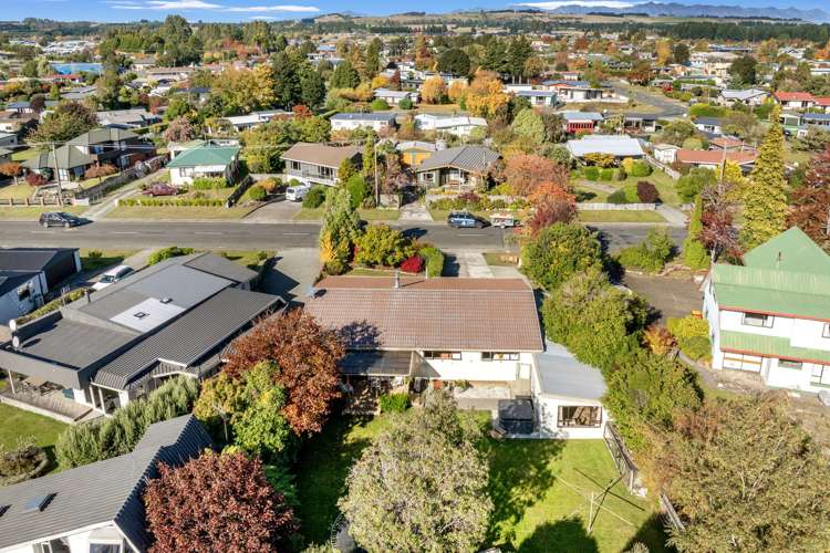103 Matai Street Te Anau_23