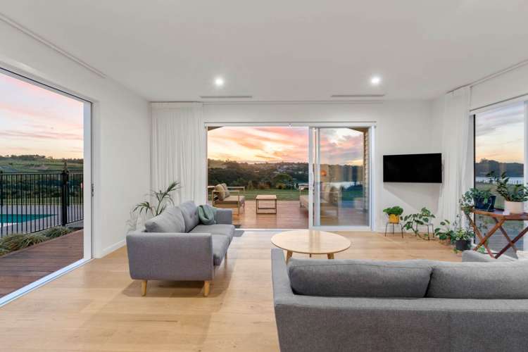 6 Kohatu Roa Way Mahurangi East_54