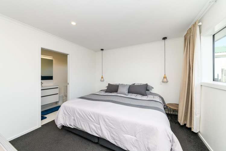 98 Ferguson Street West End_14