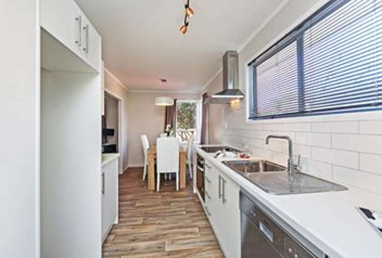 88 Kivell Close Māngere East_9