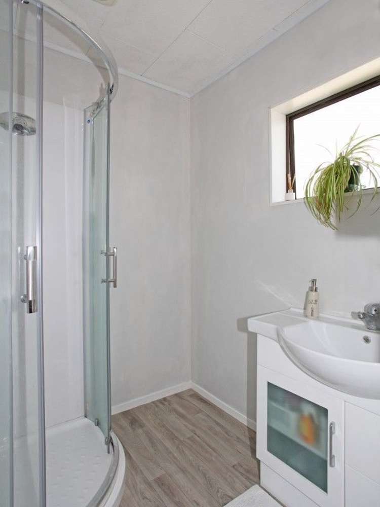 37 Edmund Hillary Avenue Papakura_11