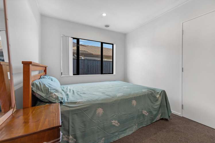 9 Riverglade Parkway Te Atatu South_14