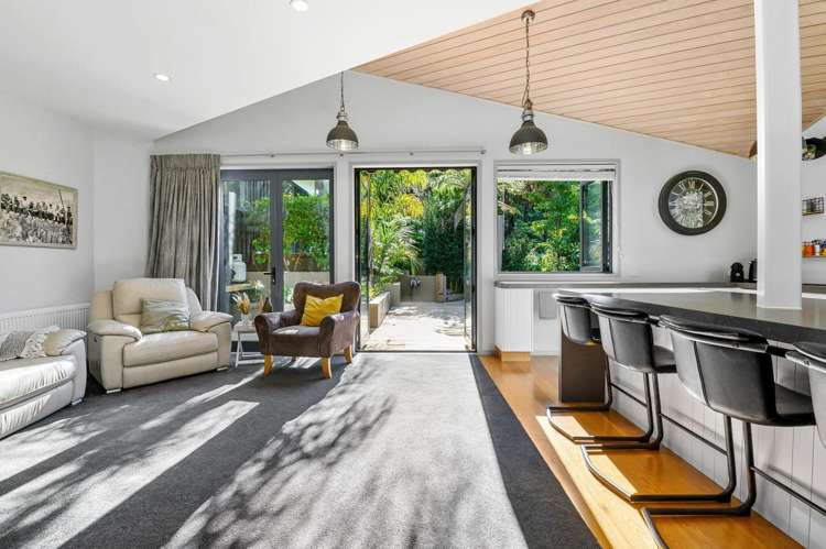 70b Grand Vue Road Kawaha Point_10