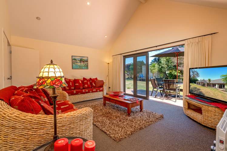 61 Pharazyn Street Feilding_7