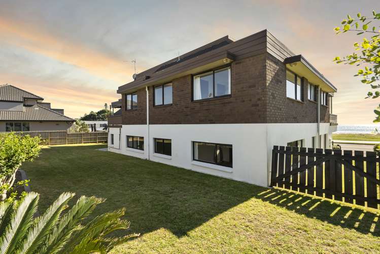 76 Marine Parade Mount Maunganui_20