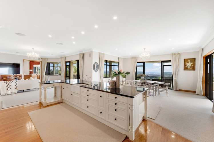 549 Redoubt Road Flat Bush_4