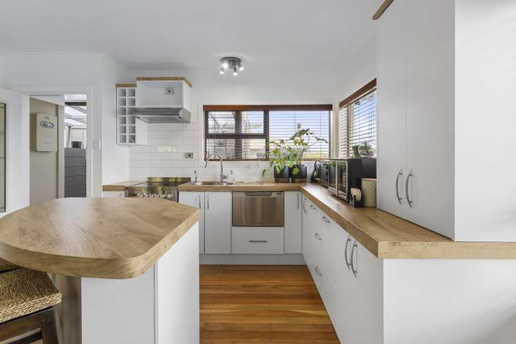 25 Putini Road Mangere Bridge_5