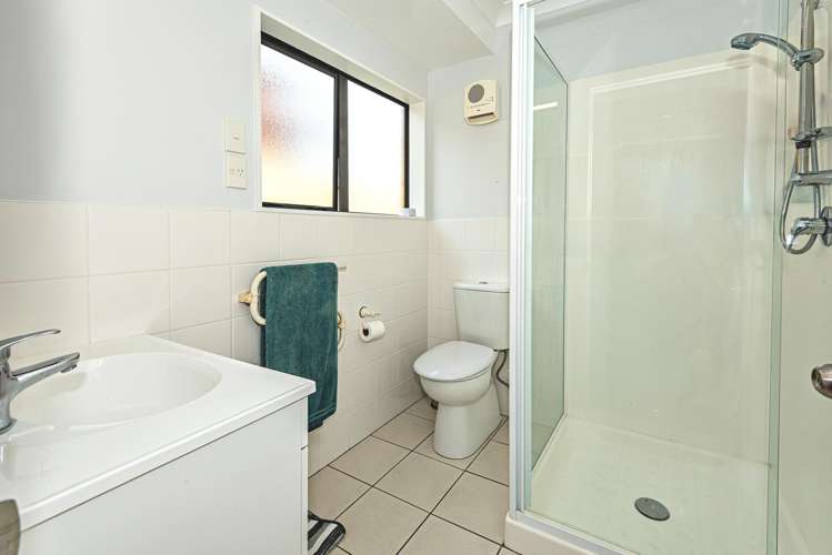 11 Maurton Place Onerahi_8