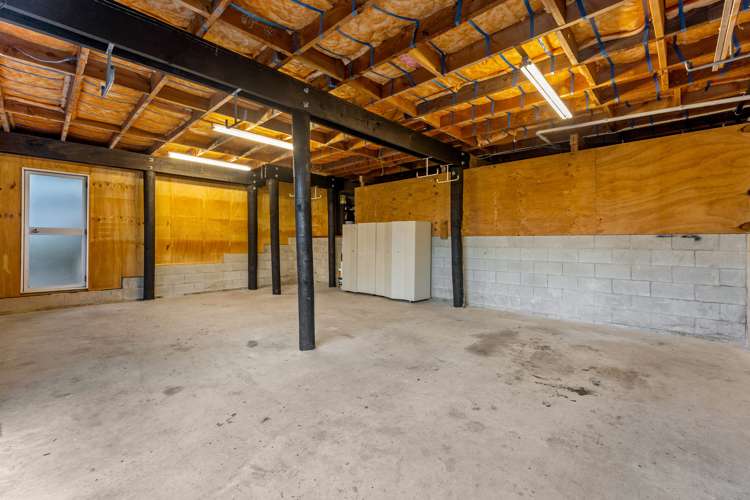 15 Tableau Place Totara Vale_23