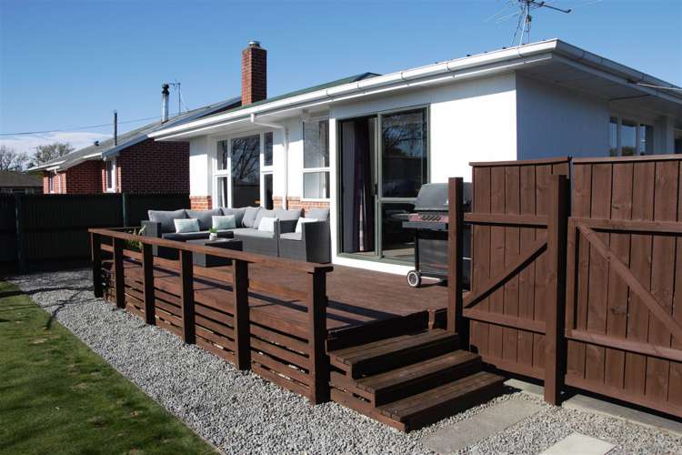 38 Reid Crescent Allenton_17