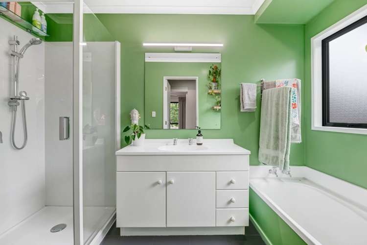 128b Awaroa Road Helensville_21