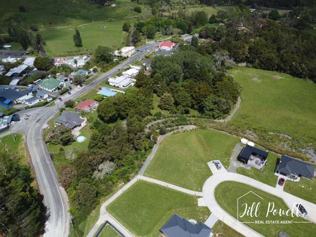 17 Manaaki Circle Paparoa_2