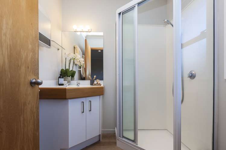 39 Laing Crescent Heathcote Valley_16