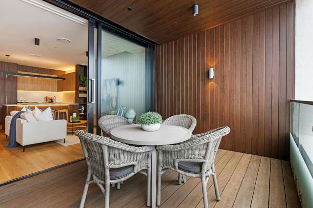 2/423 Beach Road Mairangi Bay_3