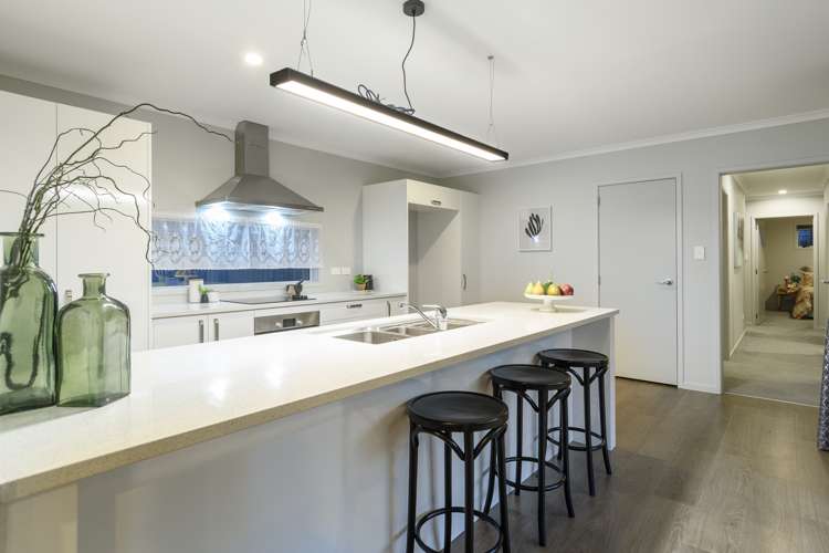 9 Blacklock Road Pyes Pa_11