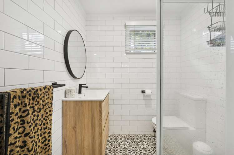 1/75 Atkinson Road Titirangi_12