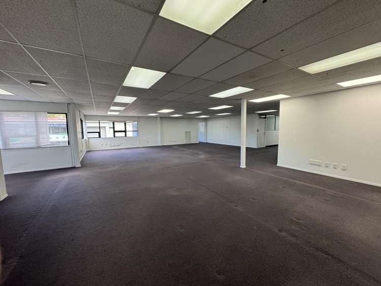 9/4-8 Glover Street Ngauranga_8