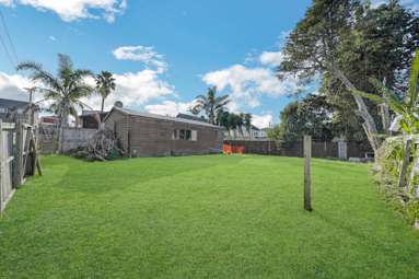 79 Fairburn Road_3