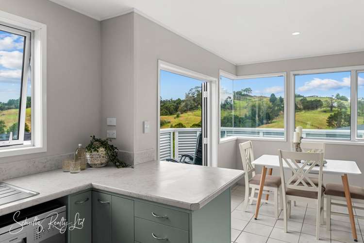 7 Hebe Lane Maungaturoto_7