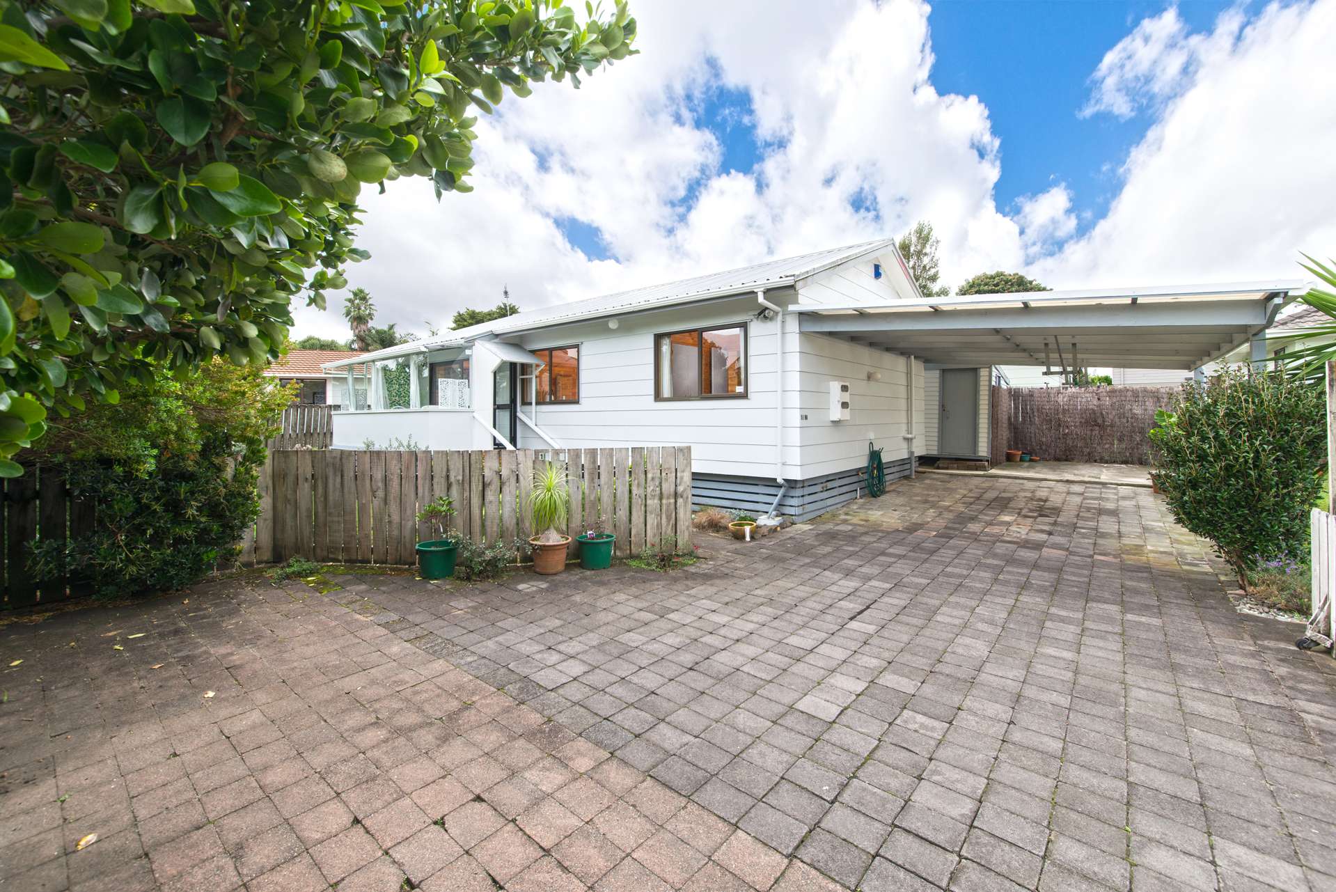 1/94 Beach Road Te Atatu Peninsula_0