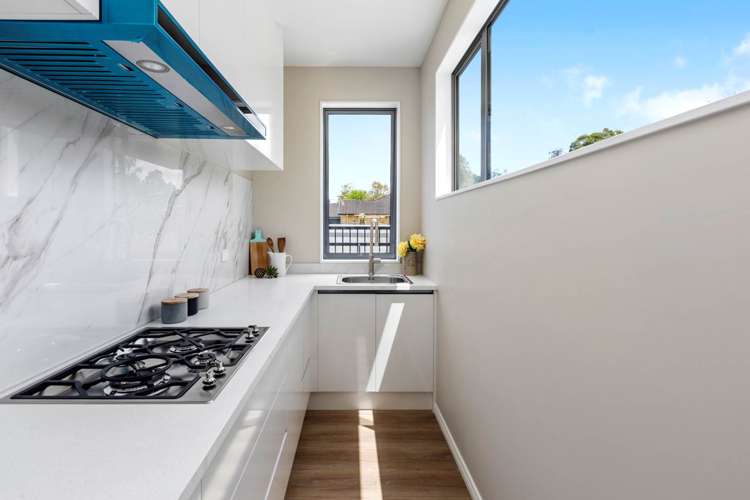 21 Glenvar Road Torbay_12