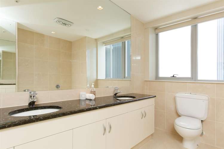 5/97 Jervois Road Herne Bay_10