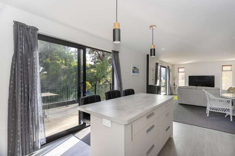 10 Bute Street Moeraki_7