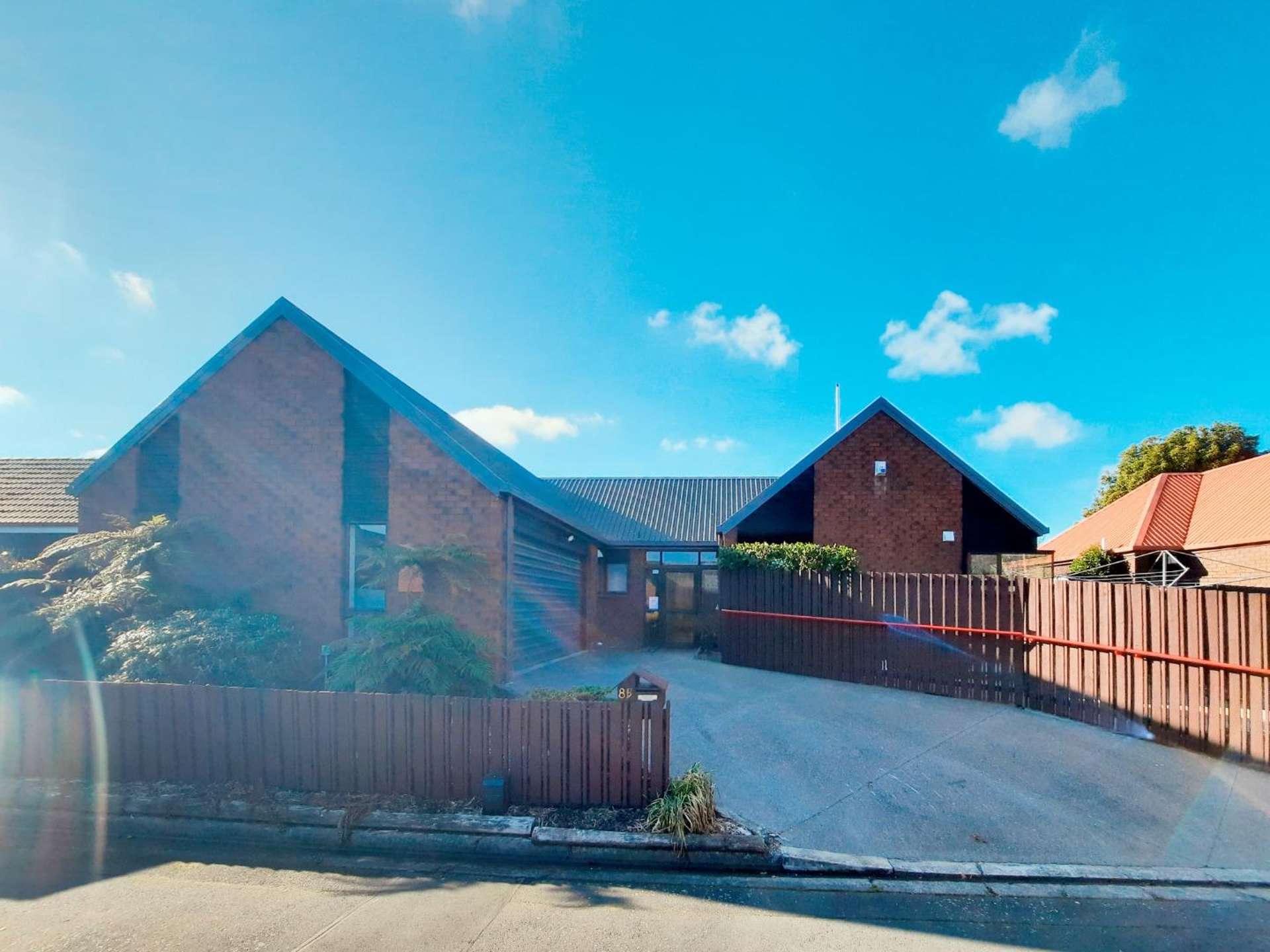 8b Cricklewood Place 1392_0