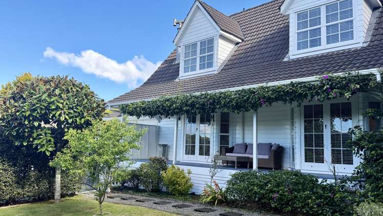 199 Chelsea View Drive Chatswood_43