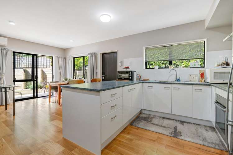 5 Waititiro Rise Stanmore Bay_14
