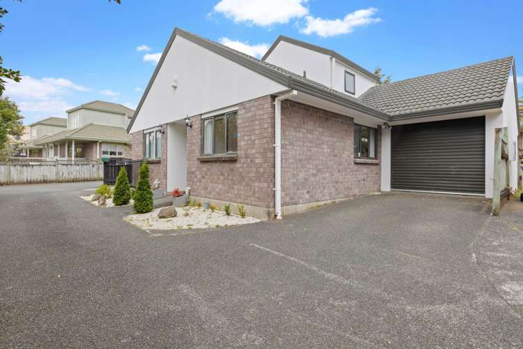 25 Central Park Drive_0