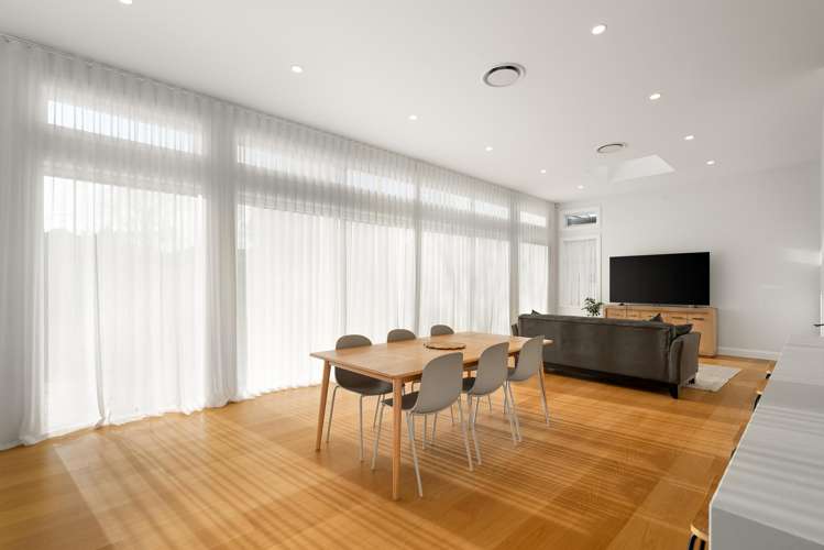 7 Huntingtree Avenue Sandringham_19